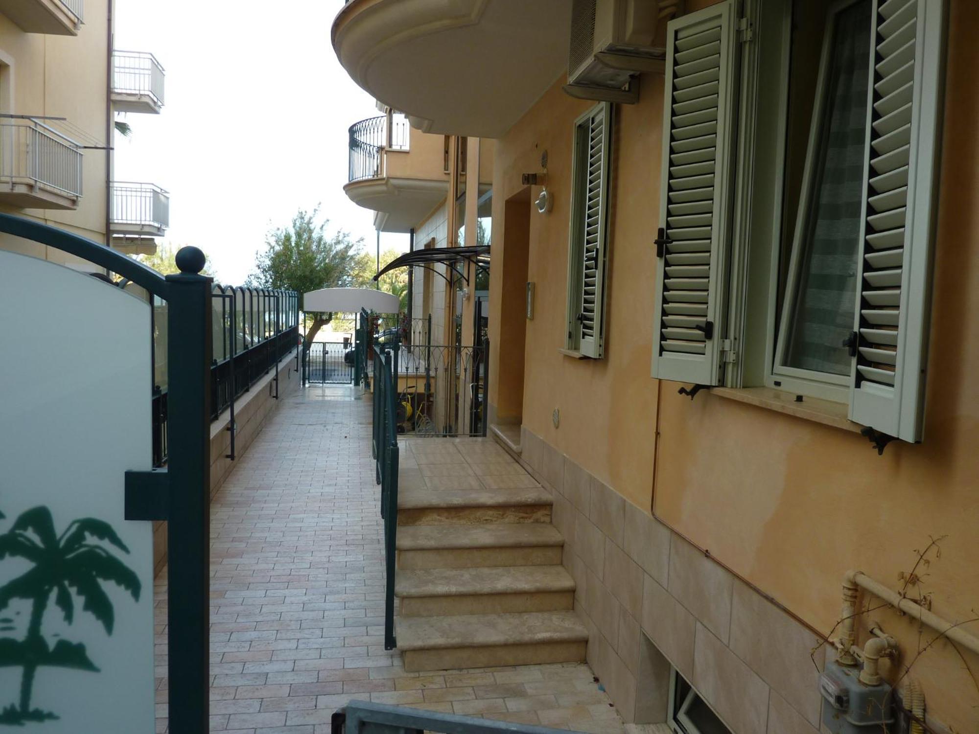 Beaurivage Aparthotel San Benedetto del Tronto Luaran gambar