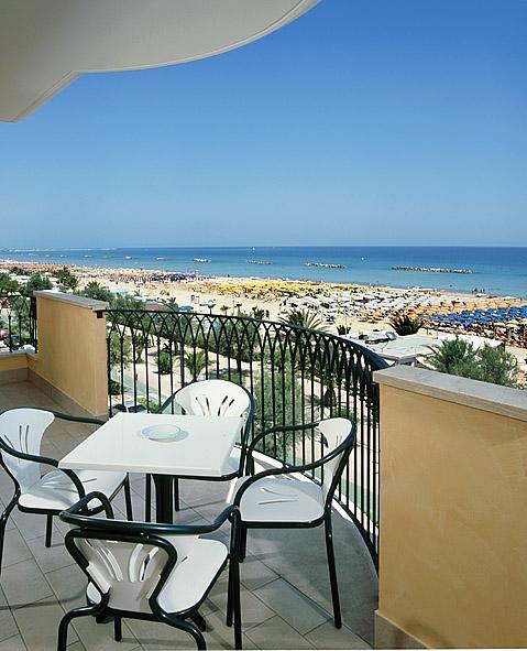 Beaurivage Aparthotel San Benedetto del Tronto Luaran gambar